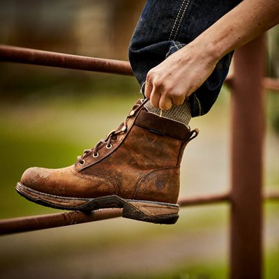 LADIES ROUND TOE LACER H20 ARIAT BOOT